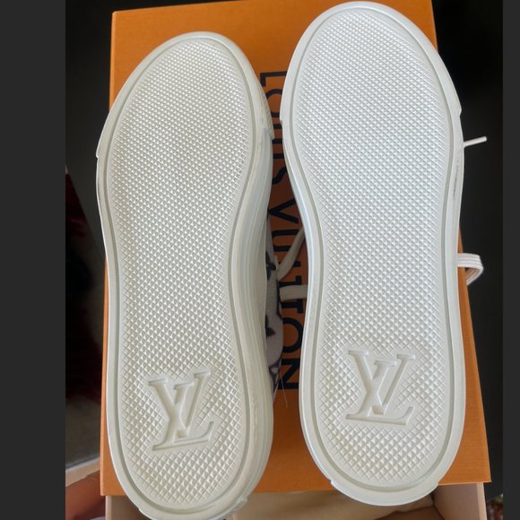Louis Vuitton White Monogram Mesh And Leather Stellar Lace Up Sneakers - Picture 16 of 16